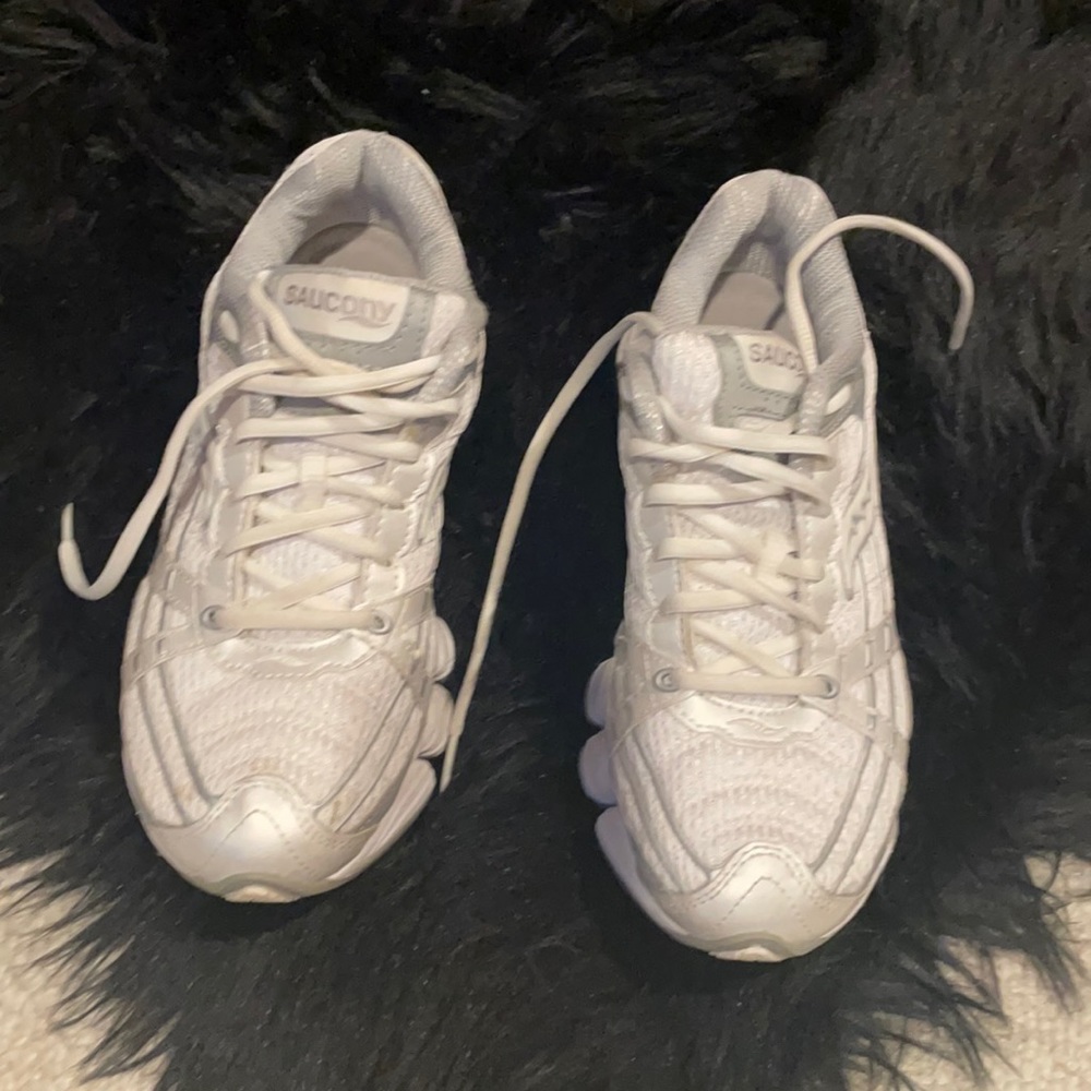 New balance shoe